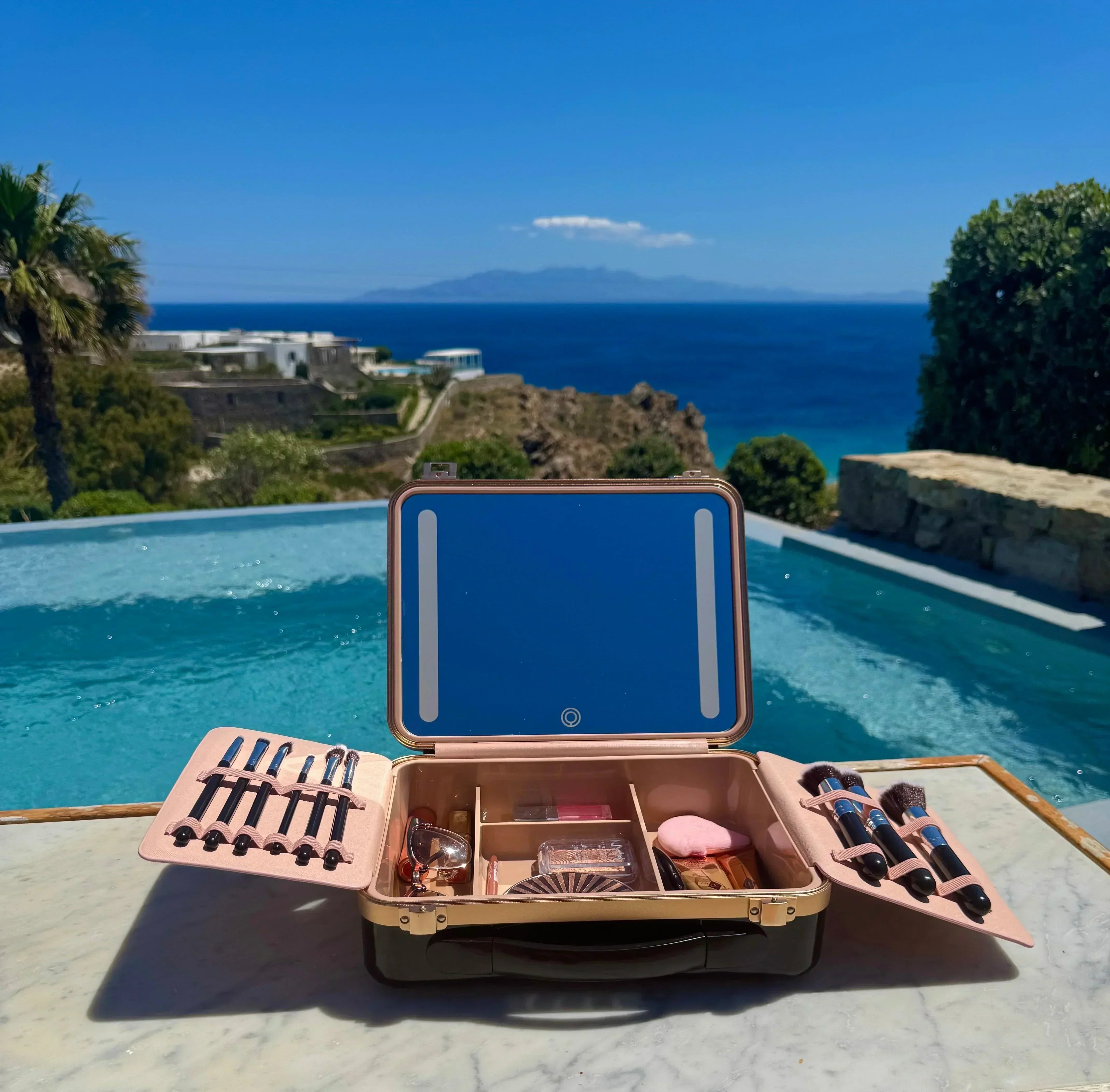Glow and Stow Luxury Beauty Case
