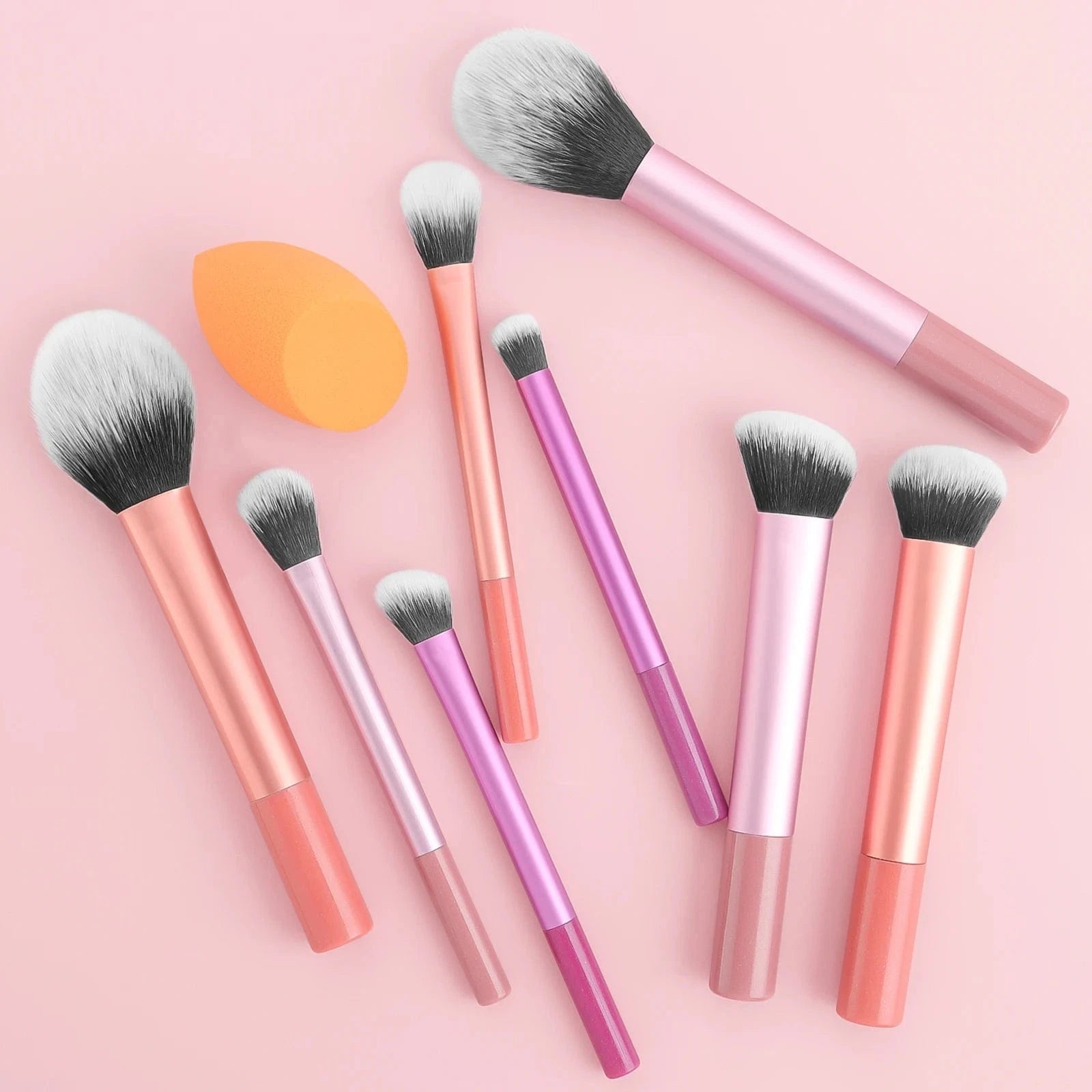 Glow and Stow Makeup Brush Set with Blender